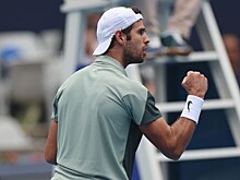 Карен Хачанов выиграл на старте турнира в Галле