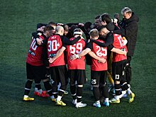 Легенды минского «Динамо» обыграли «Амкал» – 1:0. За команду легенд сыграли Александр Глеб, Жавнерчик и Салахов
