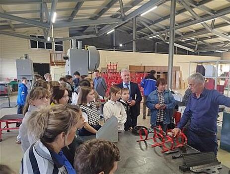 Час профориентации для школьников прошел на промышленном предприятии Похвистнево