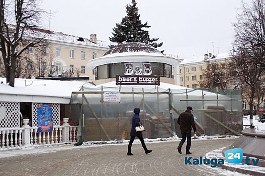 Прокуратура проверит законность реконструкции кафе на Театральной площади