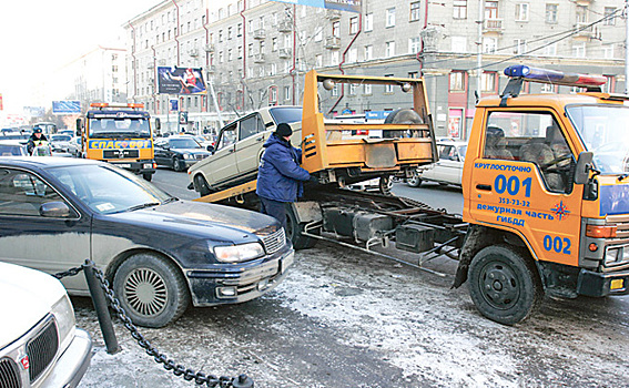 Число конфликтов при эвакуации автомобилей зашкаливает