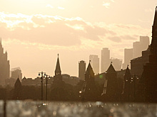 Бамбуковые строительные леса и пенопласт могли привести к распространению огня в жилом комплексе в Гонконге