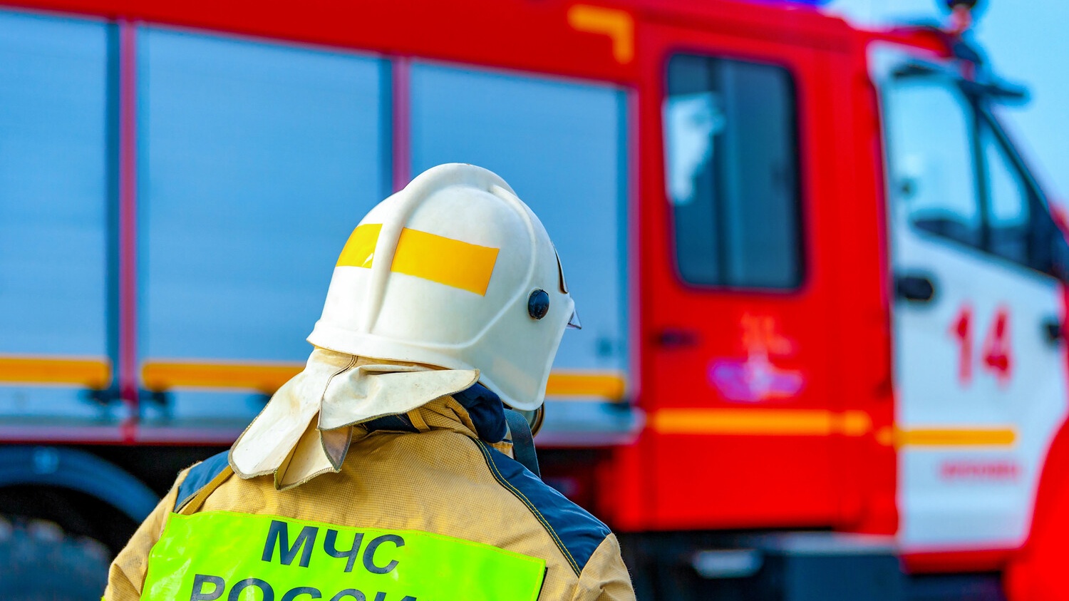 В Москве 14-летний школьник устроил пожар в отделении банка