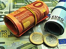 Банковский аналитик назвал нестандартную валюту для хранения сбережений