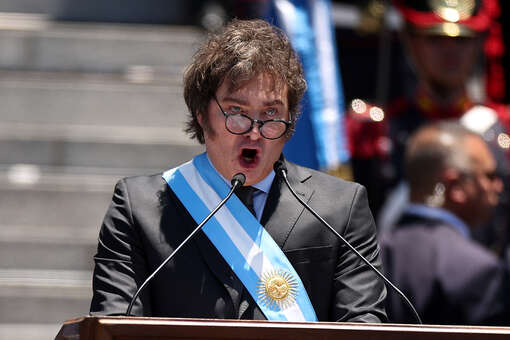 Испания отозвала посла в Аргентине после слов Милея о жене премьера королевства