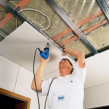 Как перестроить летний дом, чтобы жить в нем круглый год?