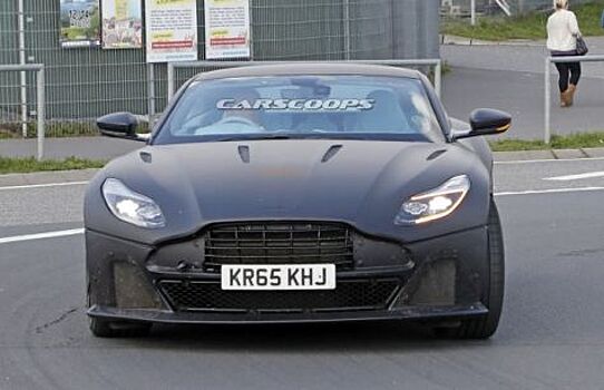На тестах поймали «заряженное» купе Aston Martin DB11 S