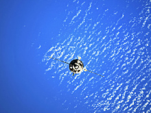 "Союз МС-27" включил двигатели на торможение перед спуском на Землю