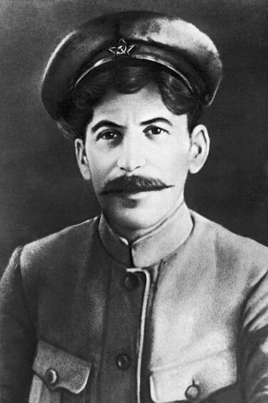 Иосиф Сталин, 1918 год. Фото из книги С.М. Буденного «Пройденный путь»