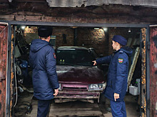 В машине обнаружены тела двух подростков