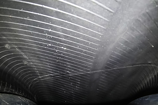 Видео: что происходит с покрышкой Toyota Supra во время дрифта