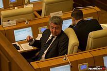Свердловский депутат попал под санкции: «Скатаем в трубочку и забьем в одно место»