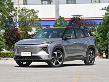 На российский авторынок вышел кроссовер Geely Galaxy L7