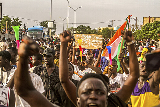 Власти Нигера ждут от Франции официальных действий по выводу войск