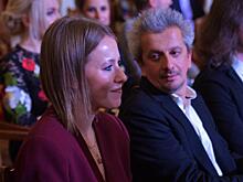 Богомолов публично обратился к Собчак со словами любви