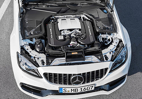«Заряженный» Mercedes-Benz C-класса частично переведут на электротягу