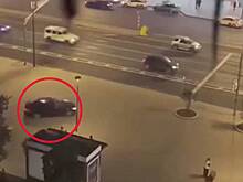 Сотрудники ГИБДД задержали дрифтеров, устроивших опасный заезд в центре Москвы