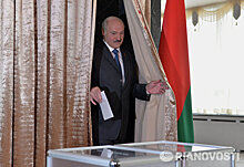 Белорусские новости (Белоруссия): экономика подталкивает Лукашенко к скорейшему переизбранию