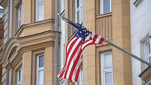 Россия отложит запрет на наем россиян в посольство США
