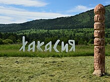 В Хакасии автомобиль протаранил жилой дом