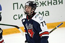 Артамонов вышел на второе место по набранным очкам в возрасте до 18 лет в истории КХЛ