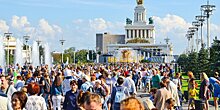 Учителя и воспитанники «Самбо-70» поздравили москвичей с Днем города