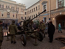 В Санкт-Петербурге в 77-ю годовщину снятия блокады Ленинграда прошла акция «900 дней и ночей»