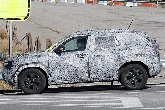 Опубликованы фотографии нового "Дастера" в серийном кузове