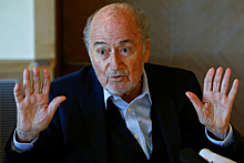Экс-президента ФИФА обвинили в домогательствах