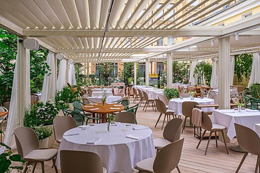 Летний «Сад» — веранда легендарного ресторана ARTEST