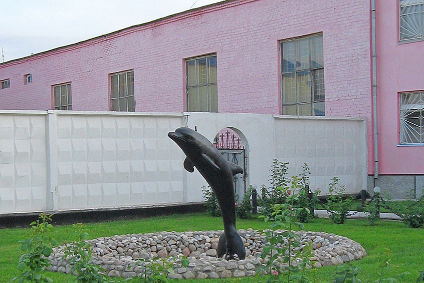 "Черный дельфин" в Оренбургской области. Эта тюрьма считается одной из самых строгих в стране – здесь отбывают пожизненные сроки насильники, людоеды, убийцы