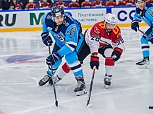 «Авангард» снова уступил в гостях «Сибири» по буллитам