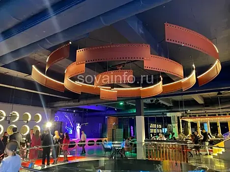 Более 30 ресторанов и обновлённый боулинг: в центре Самары открылось новое пространство - фудхолл Picture’s
