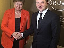 Выплачивать «до последнего украинца»: почему Киев не просит реструктурировать долги