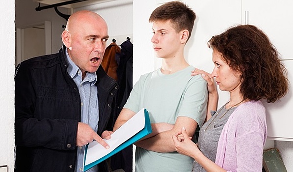 Коллектор выбьет долг за ЖКХ?