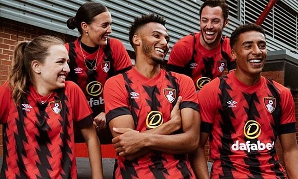 Клуб АПЛ, принадлежащий россиянину, нашел нового владельца