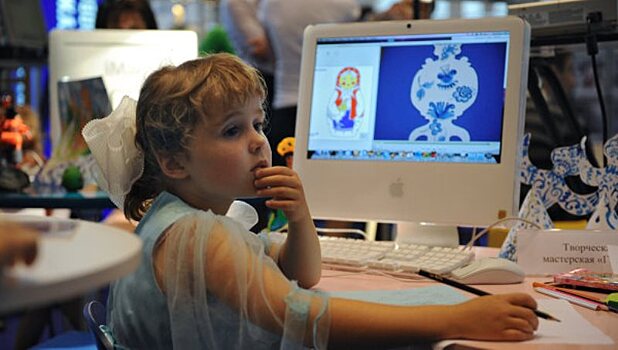 В Мосгордуме предложили уроки интернет-культуры для школьников