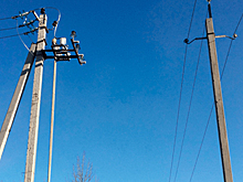 На Сахалине заменят некоторые опоры ЛЭП, подающие свет в село Восточное