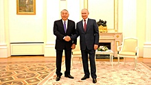Назарбаев привился «Спутником V» и приехал к Путину в Москву