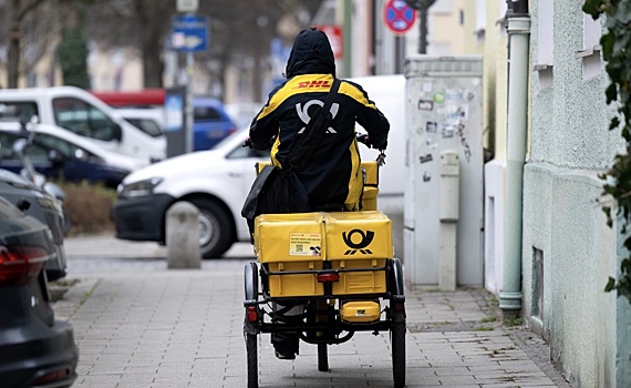 Почтовая служба Германии сократит тысячи сотрудников