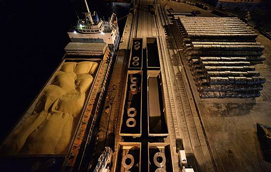 В&nbsp;России отказались от&nbsp;закупки судов для экспорта зерна из-за роста цен