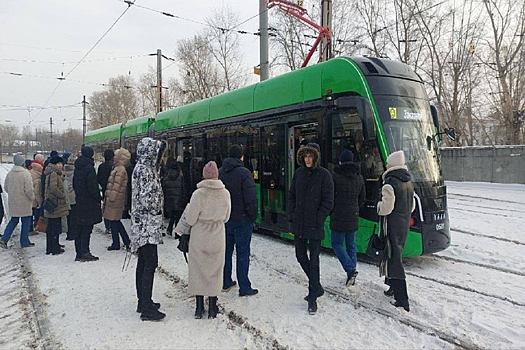 В Челябинске началось тестирование новых вагонов метротрама