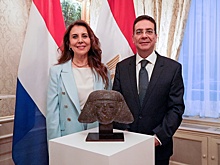 Нидерланды вернули Египту украденную скульптуру возрастом 3500 лет