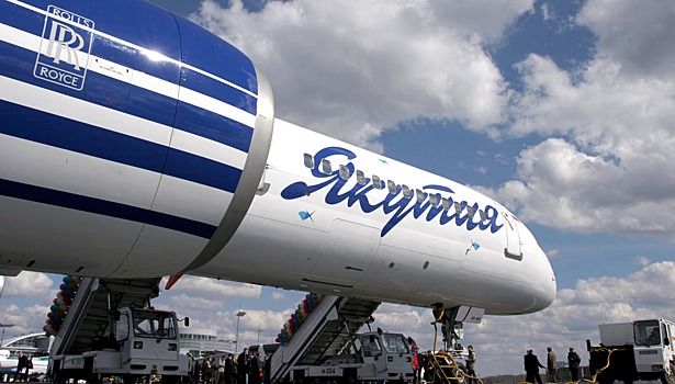 Глава Якутии исключил слияние авиакомпаний "Якутия" и "Полярные авиалинии"