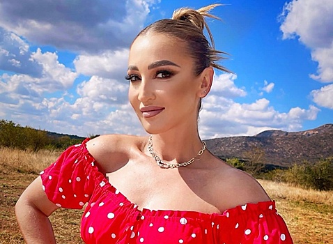 «Ее позорят, а ей хоть бы что»: новое фото Бузовой разозлило ее подписчиков