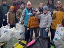 В Курске эковолонтеры собрали 44 мешка мусора вдоль берегов и в русле реки Сейм