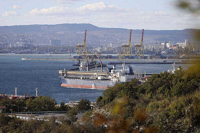 В акватории морского порта Новороссийск 29 апреля проведут учебные стрельбы