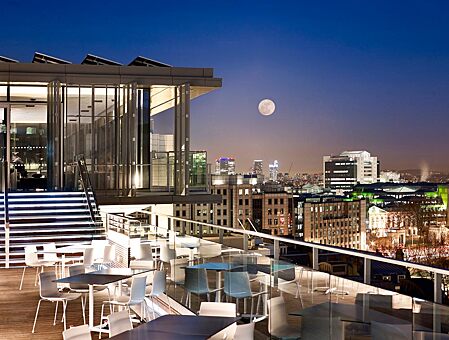 Заглавное изображение Бар Skylounge
