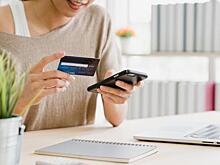 Обладатели карты «Мир» могут получить по 10 тысяч рублей