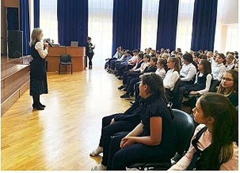 Юбилей Кира Булычева отметили в школе Лианозова